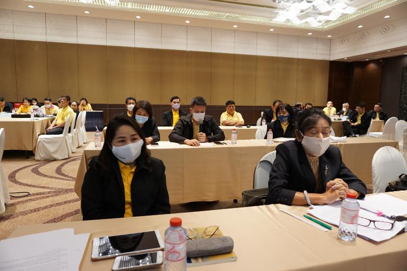 ภาพถ่าย ใช้ปุ่มลูกศร ซ้าย หรือ ขวา เลื่อนภาพถ่าย หรือปุ่มสามเหลี่ยมฉายภาพอัตโนมัติ  ถ้าต้องการบันทึกภาพ ใช้เมาส์คลิกขวาเลือกหัวข้อ  เป็นรูปภาพเป็น.. หรือ save as.. แสดงเต็มจอภาพ กุดปุ่ม F11 