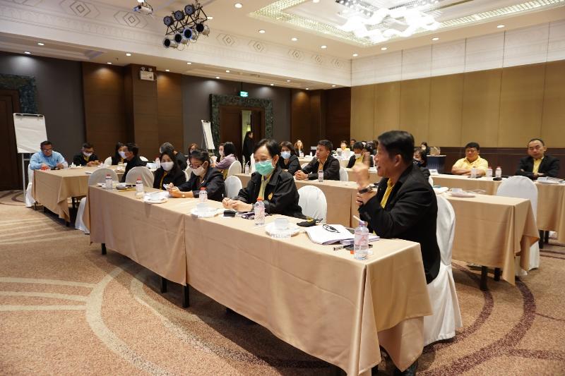 ภาพถ่าย ใช้ปุ่มลูกศร ซ้าย หรือ ขวา เลื่อนภาพถ่าย หรือปุ่มสามเหลี่ยมฉายภาพอัตโนมัติ  ถ้าต้องการบันทึกภาพ ใช้เมาส์คลิกขวาเลือกหัวข้อ  เป็นรูปภาพเป็น.. หรือ save as.. แสดงเต็มจอภาพ กุดปุ่ม F11 