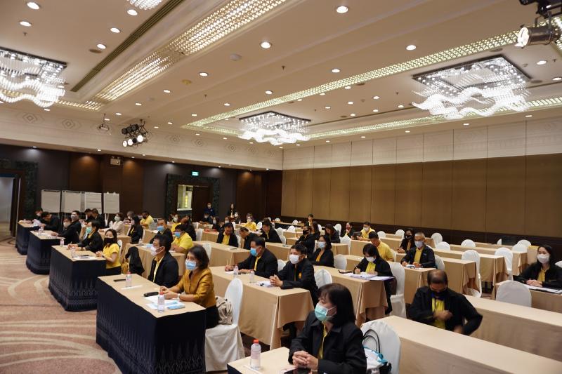 ภาพถ่าย ใช้ปุ่มลูกศร ซ้าย หรือ ขวา เลื่อนภาพถ่าย หรือปุ่มสามเหลี่ยมฉายภาพอัตโนมัติ  ถ้าต้องการบันทึกภาพ ใช้เมาส์คลิกขวาเลือกหัวข้อ  เป็นรูปภาพเป็น.. หรือ save as.. แสดงเต็มจอภาพ กุดปุ่ม F11 