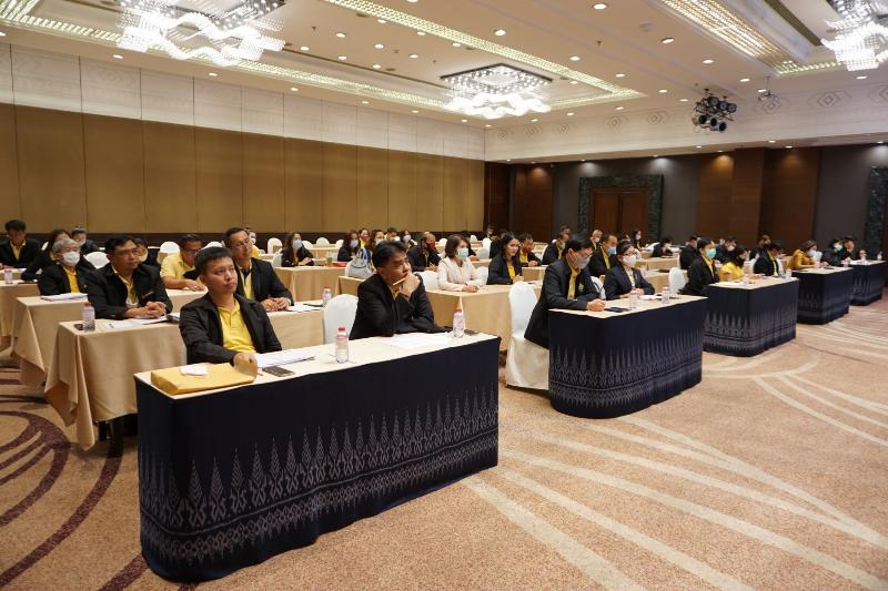 ภาพถ่าย ใช้ปุ่มลูกศร ซ้าย หรือ ขวา เลื่อนภาพถ่าย หรือปุ่มสามเหลี่ยมฉายภาพอัตโนมัติ  ถ้าต้องการบันทึกภาพ ใช้เมาส์คลิกขวาเลือกหัวข้อ  เป็นรูปภาพเป็น.. หรือ save as.. แสดงเต็มจอภาพ กุดปุ่ม F11 