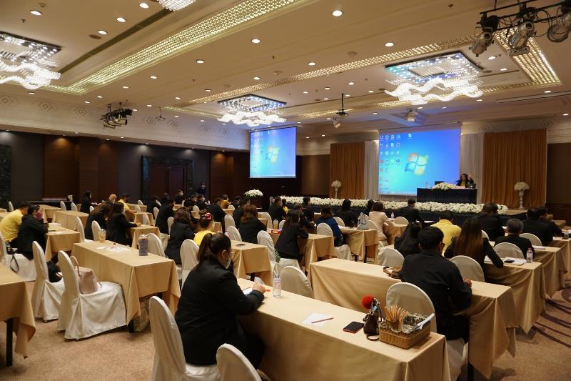 ภาพถ่าย ใช้ปุ่มลูกศร ซ้าย หรือ ขวา เลื่อนภาพถ่าย หรือปุ่มสามเหลี่ยมฉายภาพอัตโนมัติ  ถ้าต้องการบันทึกภาพ ใช้เมาส์คลิกขวาเลือกหัวข้อ  เป็นรูปภาพเป็น.. หรือ save as.. แสดงเต็มจอภาพ กุดปุ่ม F11 