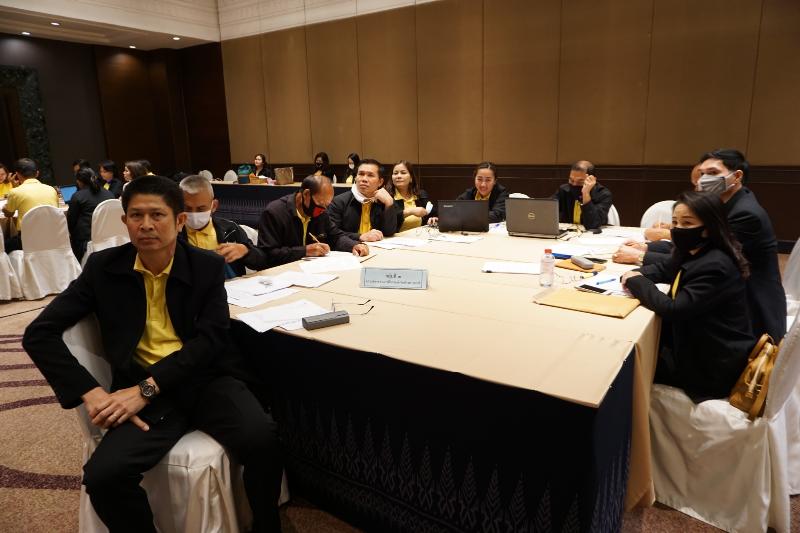 ภาพถ่าย ใช้ปุ่มลูกศร ซ้าย หรือ ขวา เลื่อนภาพถ่าย หรือปุ่มสามเหลี่ยมฉายภาพอัตโนมัติ  ถ้าต้องการบันทึกภาพ ใช้เมาส์คลิกขวาเลือกหัวข้อ  เป็นรูปภาพเป็น.. หรือ save as.. แสดงเต็มจอภาพ กุดปุ่ม F11 