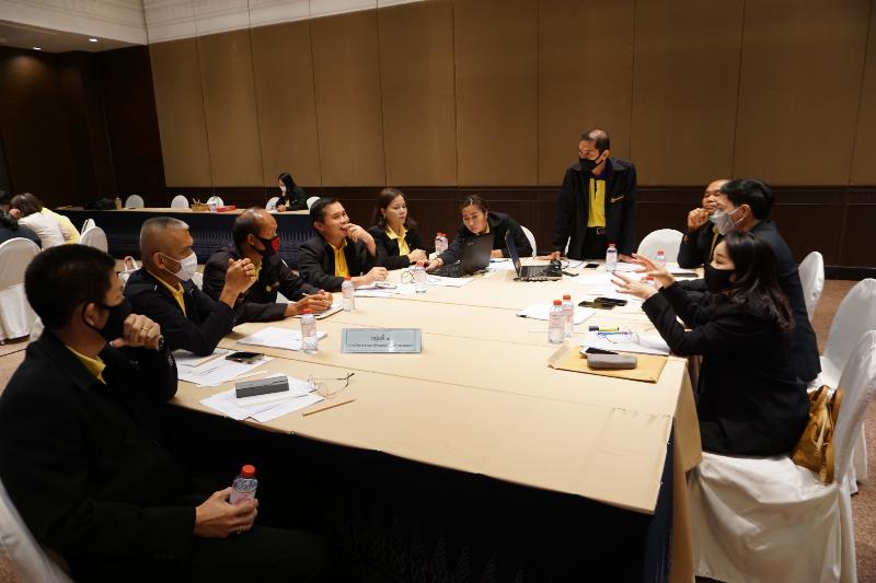 ภาพถ่าย ใช้ปุ่มลูกศร ซ้าย หรือ ขวา เลื่อนภาพถ่าย หรือปุ่มสามเหลี่ยมฉายภาพอัตโนมัติ  ถ้าต้องการบันทึกภาพ ใช้เมาส์คลิกขวาเลือกหัวข้อ  เป็นรูปภาพเป็น.. หรือ save as.. แสดงเต็มจอภาพ กุดปุ่ม F11 