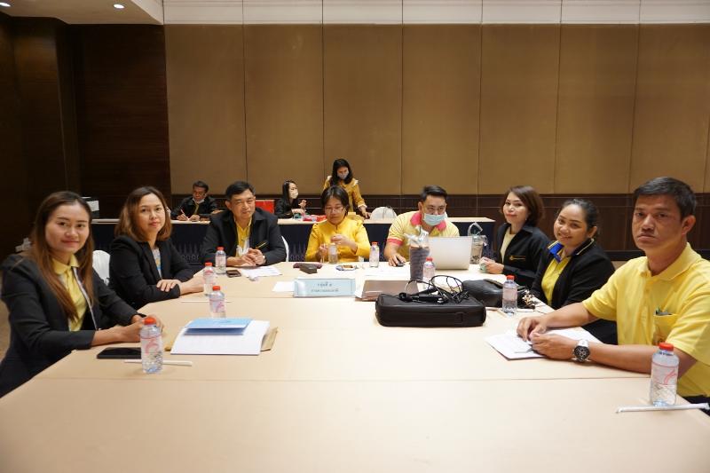 ภาพถ่าย ใช้ปุ่มลูกศร ซ้าย หรือ ขวา เลื่อนภาพถ่าย หรือปุ่มสามเหลี่ยมฉายภาพอัตโนมัติ  ถ้าต้องการบันทึกภาพ ใช้เมาส์คลิกขวาเลือกหัวข้อ  เป็นรูปภาพเป็น.. หรือ save as.. แสดงเต็มจอภาพ กุดปุ่ม F11 