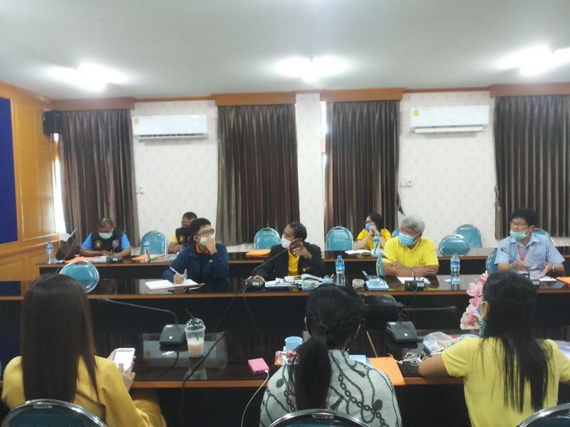 ภาพถ่าย ใช้ปุ่มลูกศร ซ้าย หรือ ขวา เลื่อนภาพถ่าย หรือปุ่มสามเหลี่ยมฉายภาพอัตโนมัติ  ถ้าต้องการบันทึกภาพ ใช้เมาส์คลิกขวาเลือกหัวข้อ  เป็นรูปภาพเป็น.. หรือ save as.. แสดงเต็มจอภาพ กุดปุ่ม F11 