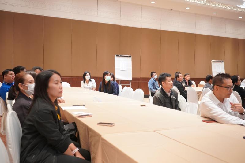 ภาพถ่าย ใช้ปุ่มลูกศร ซ้าย หรือ ขวา เลื่อนภาพถ่าย หรือปุ่มสามเหลี่ยมฉายภาพอัตโนมัติ  ถ้าต้องการบันทึกภาพ ใช้เมาส์คลิกขวาเลือกหัวข้อ  เป็นรูปภาพเป็น.. หรือ save as.. แสดงเต็มจอภาพ กุดปุ่ม F11 