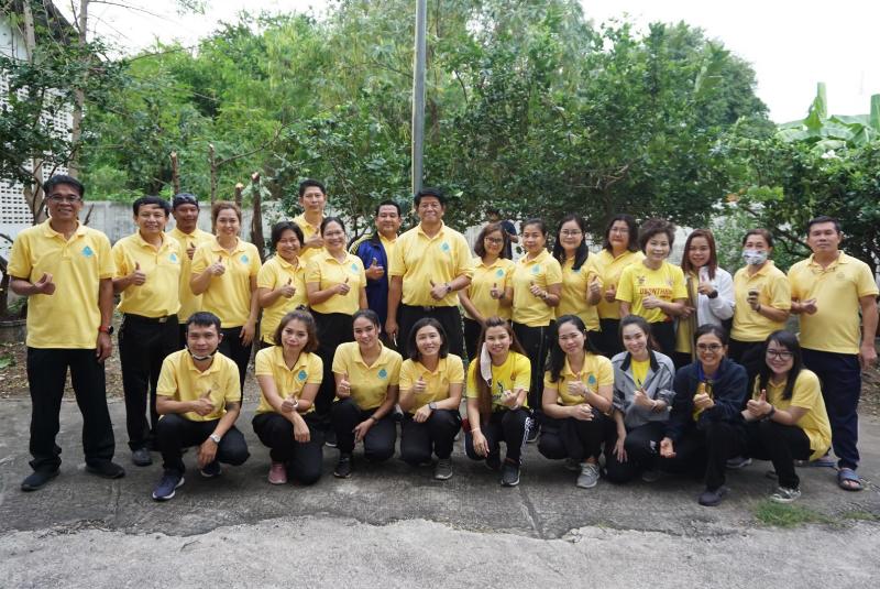 ภาพถ่าย ใช้ปุ่มลูกศร ซ้าย หรือ ขวา เลื่อนภาพถ่าย หรือปุ่มสามเหลี่ยมฉายภาพอัตโนมัติ  ถ้าต้องการบันทึกภาพ ใช้เมาส์คลิกขวาเลือกหัวข้อ  เป็นรูปภาพเป็น.. หรือ save as.. แสดงเต็มจอภาพ กุดปุ่ม F11 