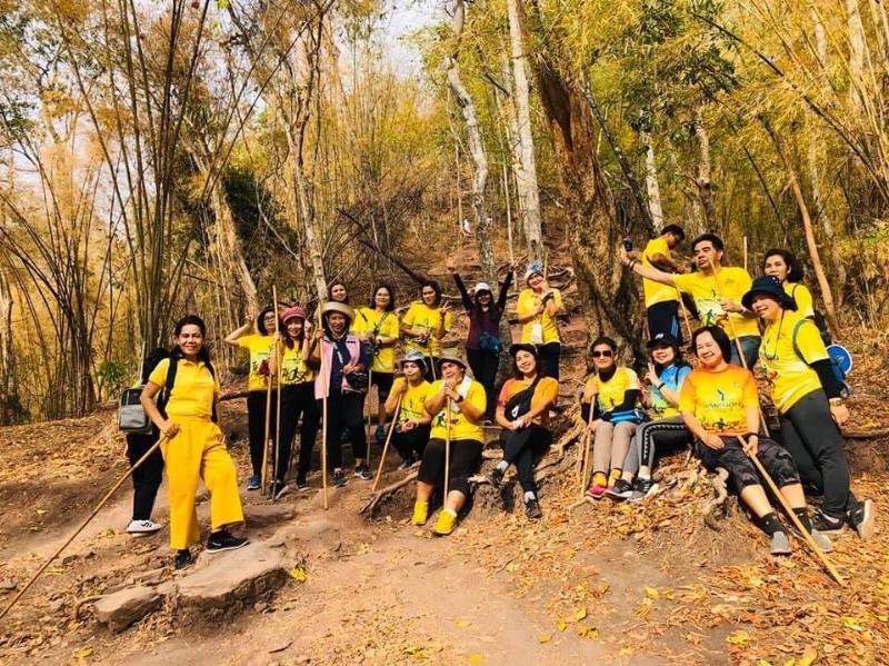 ภาพถ่าย ใช้ปุ่มลูกศร ซ้าย หรือ ขวา เลื่อนภาพถ่าย หรือปุ่มสามเหลี่ยมฉายภาพอัตโนมัติ  ถ้าต้องการบันทึกภาพ ใช้เมาส์คลิกขวาเลือกหัวข้อ  เป็นรูปภาพเป็น.. หรือ save as.. แสดงเต็มจอภาพ กุดปุ่ม F11 