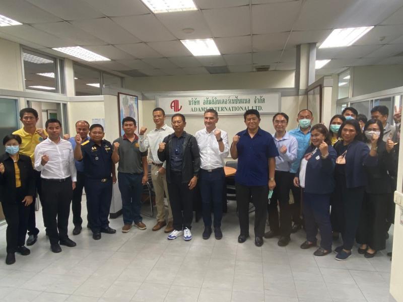 ภาพถ่าย ใช้ปุ่มลูกศร ซ้าย หรือ ขวา เลื่อนภาพถ่าย หรือปุ่มสามเหลี่ยมฉายภาพอัตโนมัติ  ถ้าต้องการบันทึกภาพ ใช้เมาส์คลิกขวาเลือกหัวข้อ  เป็นรูปภาพเป็น.. หรือ save as.. แสดงเต็มจอภาพ กุดปุ่ม F11 