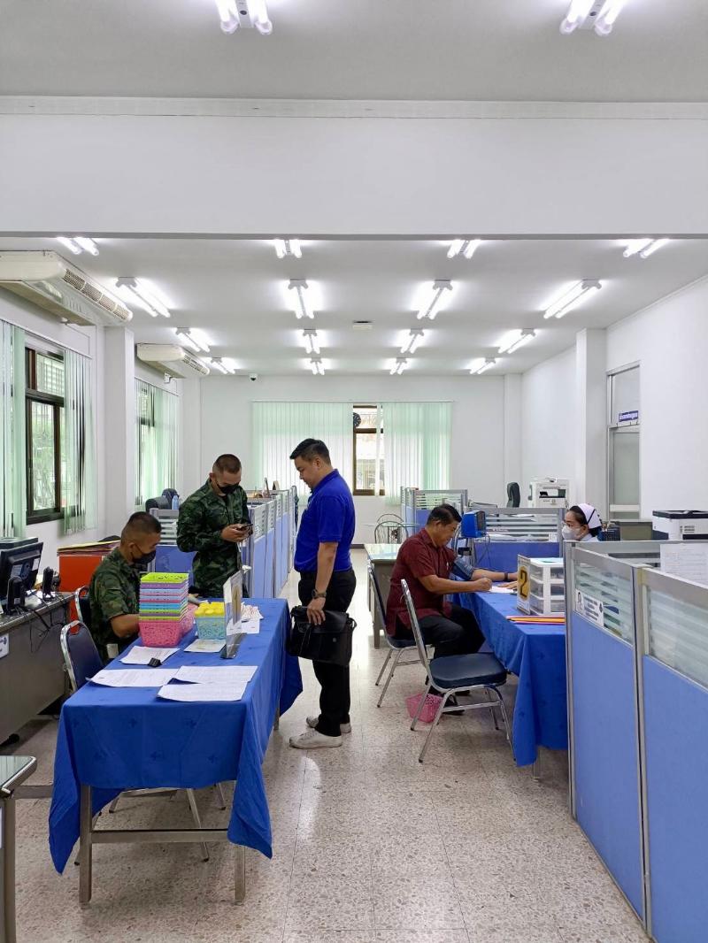 ภาพถ่าย ใช้ปุ่มลูกศร ซ้าย หรือ ขวา เลื่อนภาพถ่าย หรือปุ่มสามเหลี่ยมฉายภาพอัตโนมัติ  ถ้าต้องการบันทึกภาพ ใช้เมาส์คลิกขวาเลือกหัวข้อ  เป็นรูปภาพเป็น.. หรือ save as.. แสดงเต็มจอภาพ กุดปุ่ม F11 