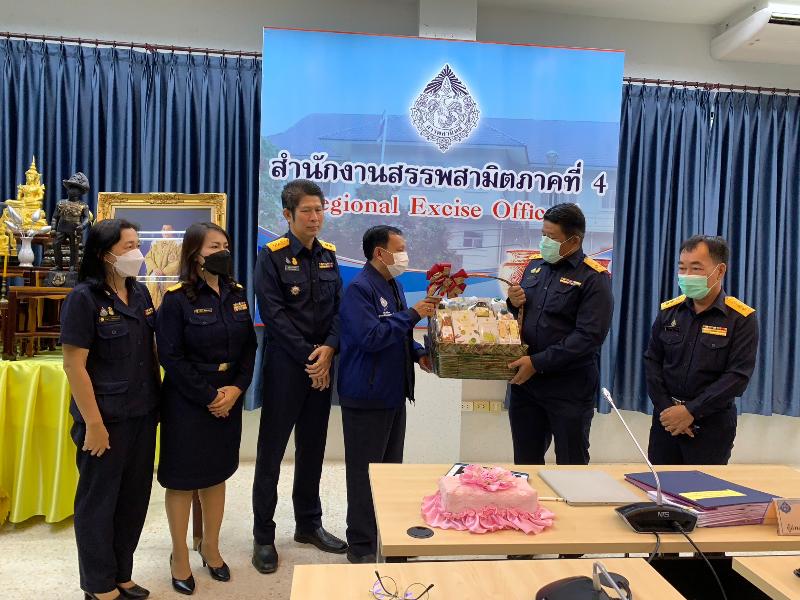 ภาพถ่าย ใช้ปุ่มลูกศร ซ้าย หรือ ขวา เลื่อนภาพถ่าย หรือปุ่มสามเหลี่ยมฉายภาพอัตโนมัติ  ถ้าต้องการบันทึกภาพ ใช้เมาส์คลิกขวาเลือกหัวข้อ  เป็นรูปภาพเป็น.. หรือ save as.. แสดงเต็มจอภาพ กุดปุ่ม F11 