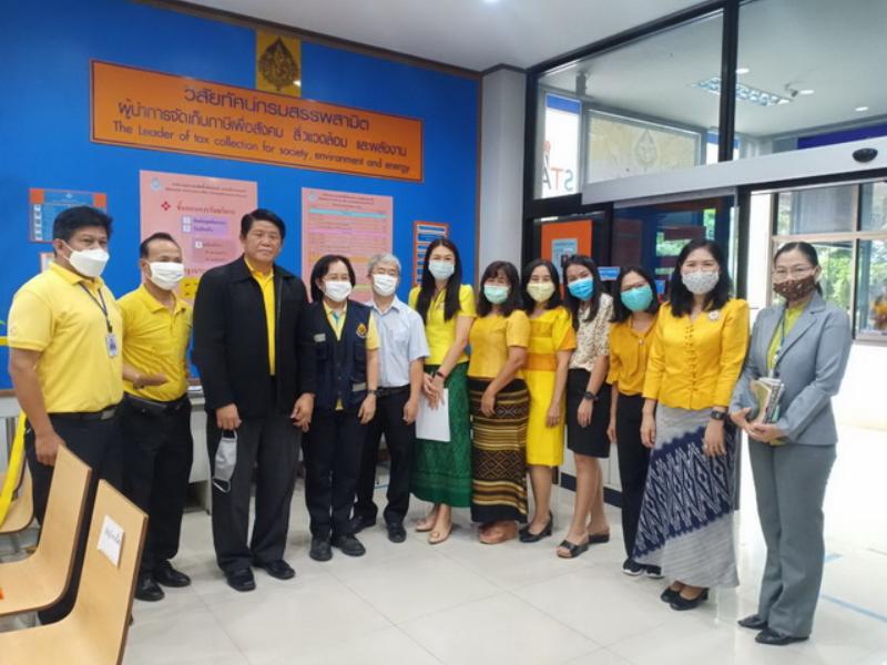 ภาพถ่าย ใช้ปุ่มลูกศร ซ้าย หรือ ขวา เลื่อนภาพถ่าย หรือปุ่มสามเหลี่ยมฉายภาพอัตโนมัติ  ถ้าต้องการบันทึกภาพ ใช้เมาส์คลิกขวาเลือกหัวข้อ  เป็นรูปภาพเป็น.. หรือ save as.. แสดงเต็มจอภาพ กุดปุ่ม F11 