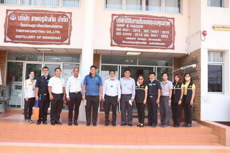 ภาพถ่าย ใช้ปุ่มลูกศร ซ้าย หรือ ขวา เลื่อนภาพถ่าย หรือปุ่มสามเหลี่ยมฉายภาพอัตโนมัติ  ถ้าต้องการบันทึกภาพ ใช้เมาส์คลิกขวาเลือกหัวข้อ  เป็นรูปภาพเป็น.. หรือ save as.. แสดงเต็มจอภาพ กุดปุ่ม F11 