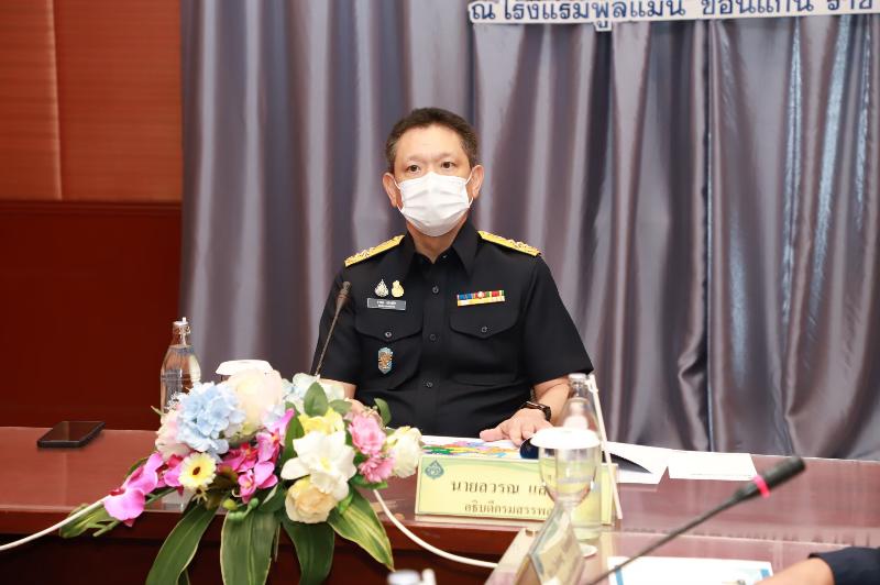 ภาพถ่าย ใช้ปุ่มลูกศร ซ้าย หรือ ขวา เลื่อนภาพถ่าย หรือปุ่มสามเหลี่ยมฉายภาพอัตโนมัติ  ถ้าต้องการบันทึกภาพ ใช้เมาส์คลิกขวาเลือกหัวข้อ  เป็นรูปภาพเป็น.. หรือ save as.. แสดงเต็มจอภาพ กุดปุ่ม F11 