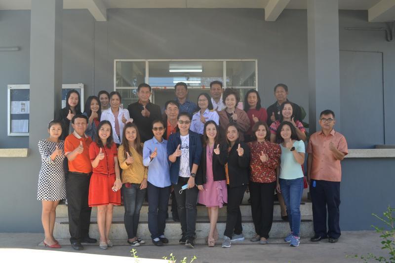 ภาพถ่าย ใช้ปุ่มลูกศร ซ้าย หรือ ขวา เลื่อนภาพถ่าย หรือปุ่มสามเหลี่ยมฉายภาพอัตโนมัติ  ถ้าต้องการบันทึกภาพ ใช้เมาส์คลิกขวาเลือกหัวข้อ  เป็นรูปภาพเป็น.. หรือ save as.. แสดงเต็มจอภาพ กุดปุ่ม F11 