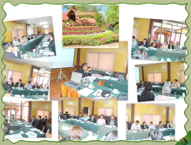 ภาพถ่าย ใช้ปุ่มลูกศร ซ้าย หรือ ขวา เลื่อนภาพถ่าย หรือปุ่มสามเหลี่ยมฉายภาพอัตโนมัติ  ถ้าต้องการบันทึกภาพ ใช้เมาส์คลิกขวาเลือกหัวข้อ  เป็นรูปภาพเป็น.. หรือ save as.. แสดงเต็มจอภาพ กุดปุ่ม F11 