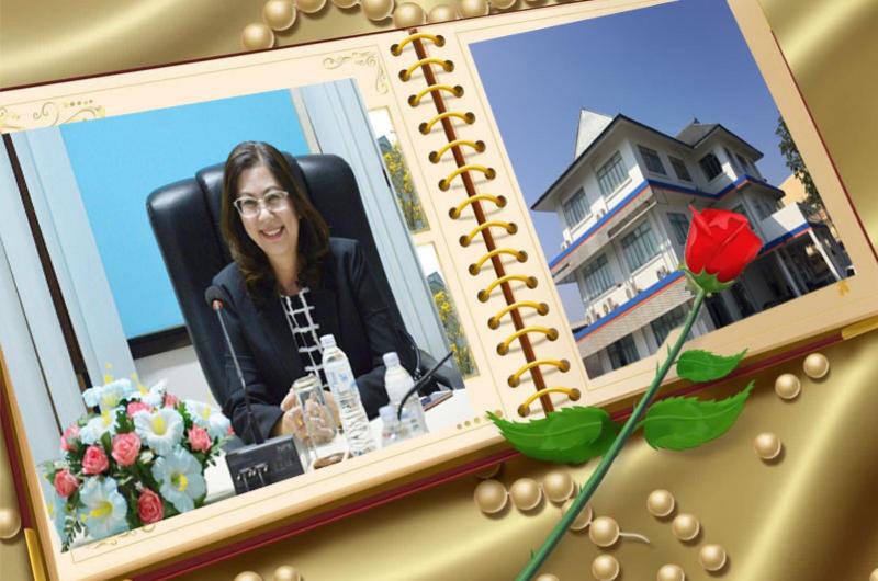 ภาพถ่าย ใช้ปุ่มลูกศร ซ้าย หรือ ขวา เลื่อนภาพถ่าย หรือปุ่มสามเหลี่ยมฉายภาพอัตโนมัติ  ถ้าต้องการบันทึกภาพ ใช้เมาส์คลิกขวาเลือกหัวข้อ  เป็นรูปภาพเป็น.. หรือ save as.. แสดงเต็มจอภาพ กุดปุ่ม F11 