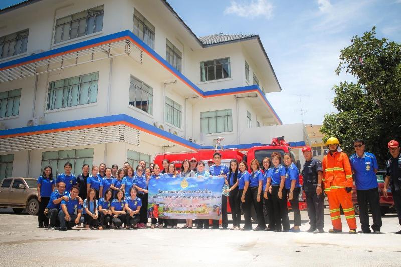 ภาพถ่าย ใช้ปุ่มลูกศร ซ้าย หรือ ขวา เลื่อนภาพถ่าย หรือปุ่มสามเหลี่ยมฉายภาพอัตโนมัติ  ถ้าต้องการบันทึกภาพ ใช้เมาส์คลิกขวาเลือกหัวข้อ  เป็นรูปภาพเป็น.. หรือ save as.. แสดงเต็มจอภาพ กุดปุ่ม F11 