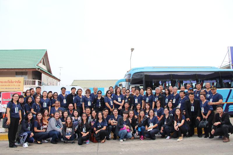 ภาพถ่าย ใช้ปุ่มลูกศร ซ้าย หรือ ขวา เลื่อนภาพถ่าย หรือปุ่มสามเหลี่ยมฉายภาพอัตโนมัติ  ถ้าต้องการบันทึกภาพ ใช้เมาส์คลิกขวาเลือกหัวข้อ  เป็นรูปภาพเป็น.. หรือ save as.. แสดงเต็มจอภาพ กุดปุ่ม F11 