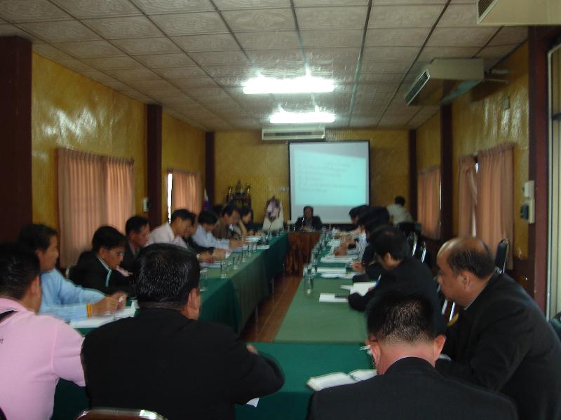 ภาพถ่าย ใช้ปุ่มลูกศร ซ้าย หรือ ขวา เลื่อนภาพถ่าย หรือปุ่มสามเหลี่ยมฉายภาพอัตโนมัติ  ถ้าต้องการบันทึกภาพ ใช้เมาส์คลิกขวาเลือกหัวข้อ  เป็นรูปภาพเป็น.. หรือ save as.. แสดงเต็มจอภาพ กุดปุ่ม F11 