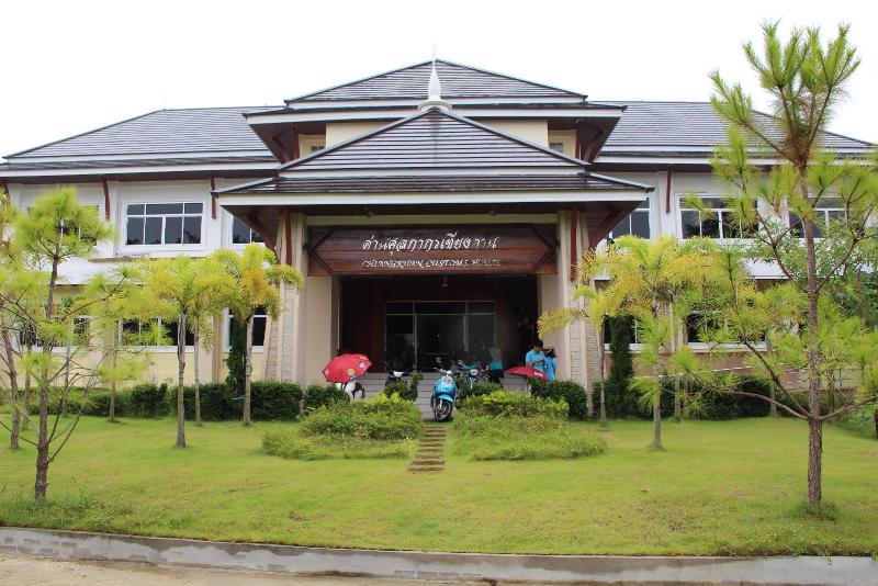 ภาพถ่าย ใช้ปุ่มลูกศร ซ้าย หรือ ขวา เลื่อนภาพถ่าย หรือปุ่มสามเหลี่ยมฉายภาพอัตโนมัติ  ถ้าต้องการบันทึกภาพ ใช้เมาส์คลิกขวาเลือกหัวข้อ  เป็นรูปภาพเป็น.. หรือ save as.. แสดงเต็มจอภาพ กุดปุ่ม F11 