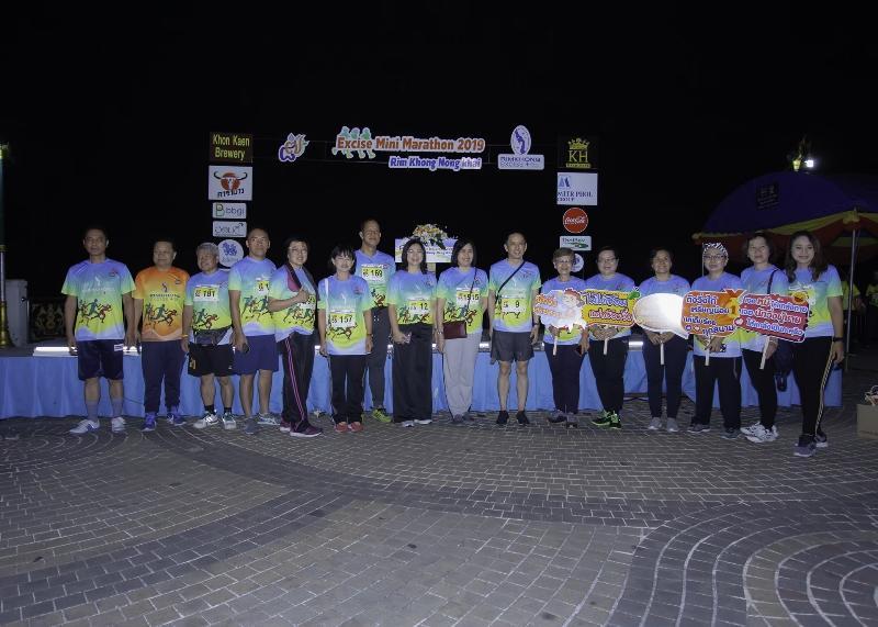 ภาพถ่าย ใช้ปุ่มลูกศร ซ้าย หรือ ขวา เลื่อนภาพถ่าย หรือปุ่มสามเหลี่ยมฉายภาพอัตโนมัติ  ถ้าต้องการบันทึกภาพ ใช้เมาส์คลิกขวาเลือกหัวข้อ  เป็นรูปภาพเป็น.. หรือ save as.. แสดงเต็มจอภาพ กุดปุ่ม F11 