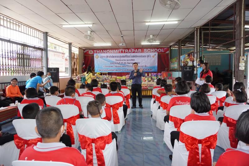 ภาพถ่าย ใช้ปุ่มลูกศร ซ้าย หรือ ขวา เลื่อนภาพถ่าย หรือปุ่มสามเหลี่ยมฉายภาพอัตโนมัติ  ถ้าต้องการบันทึกภาพ ใช้เมาส์คลิกขวาเลือกหัวข้อ  เป็นรูปภาพเป็น.. หรือ save as.. แสดงเต็มจอภาพ กุดปุ่ม F11 