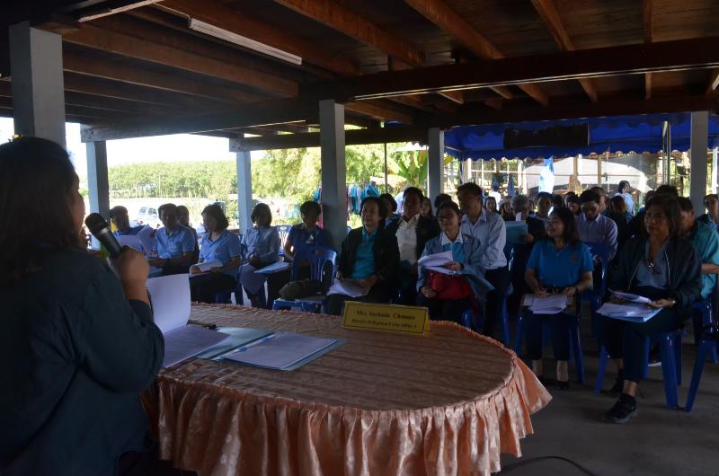 ภาพถ่าย ใช้ปุ่มลูกศร ซ้าย หรือ ขวา เลื่อนภาพถ่าย หรือปุ่มสามเหลี่ยมฉายภาพอัตโนมัติ  ถ้าต้องการบันทึกภาพ ใช้เมาส์คลิกขวาเลือกหัวข้อ  เป็นรูปภาพเป็น.. หรือ save as.. แสดงเต็มจอภาพ กุดปุ่ม F11 